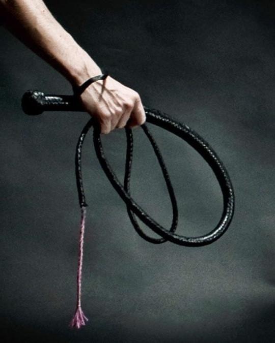 25P Some Powerful Female domination Images.
