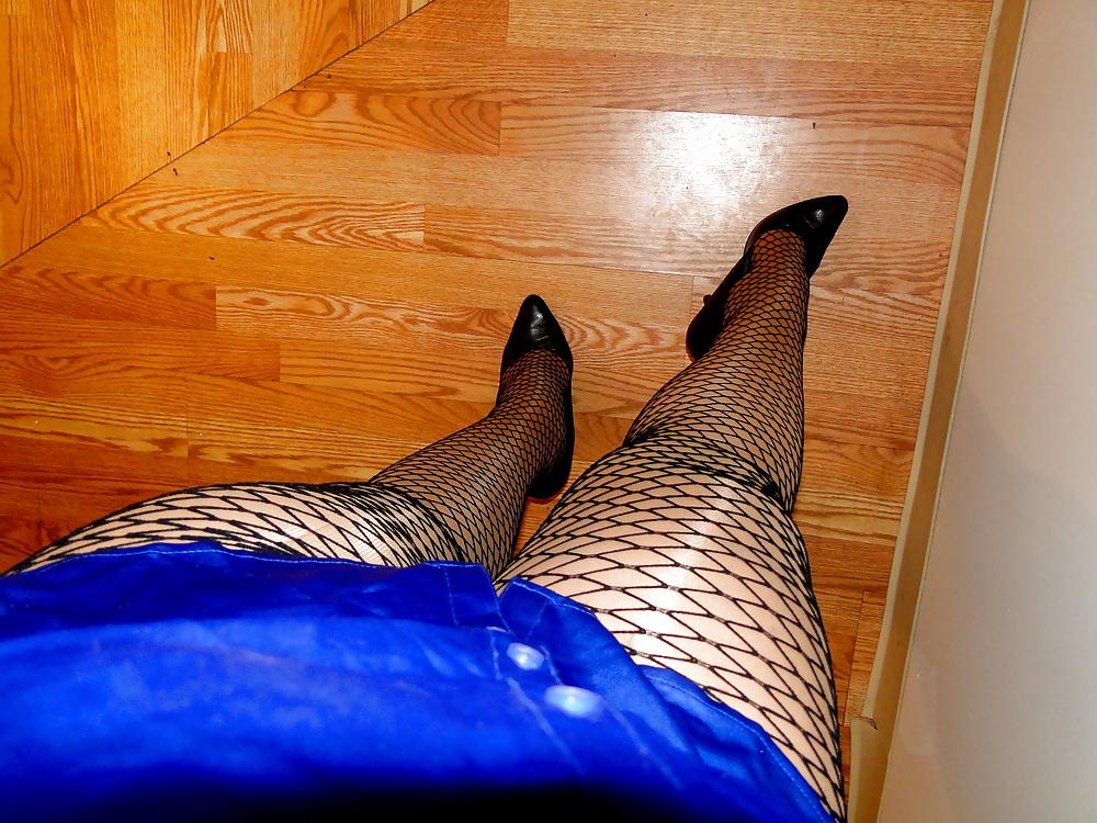 25P Pantyhose and Heels XIV