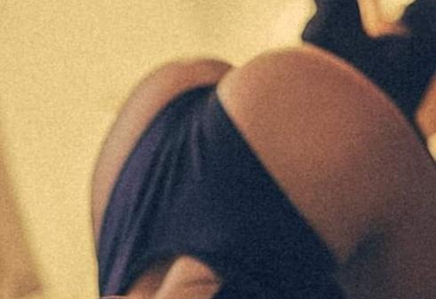 25P Canadian erotic models 10