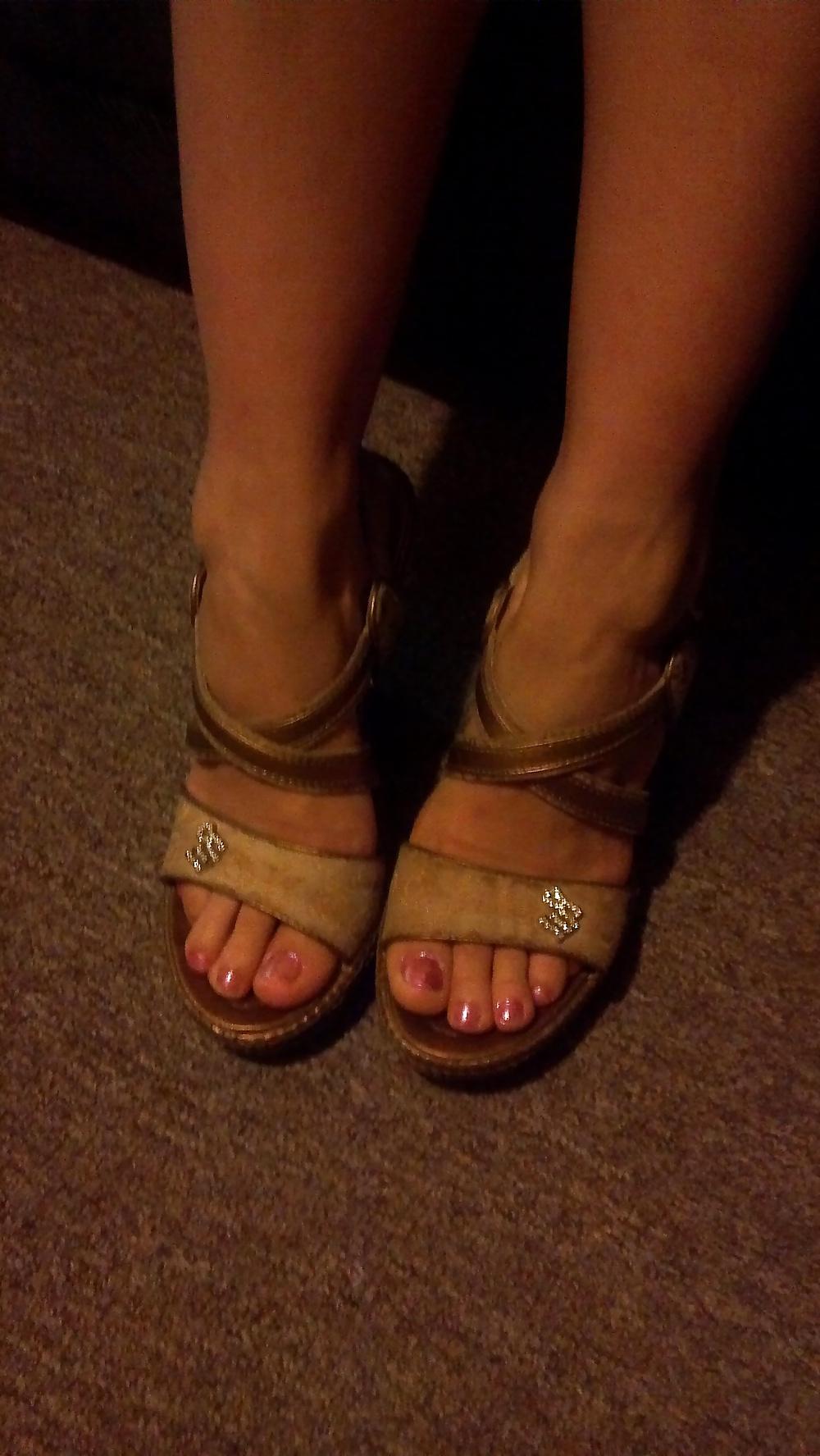 9P For Feet Fetiches lovers  