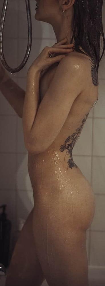 25P Canadian erotic models 5