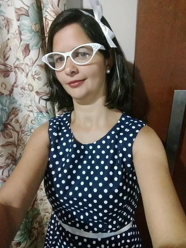 25P Nerdy girls I want to fuck #1