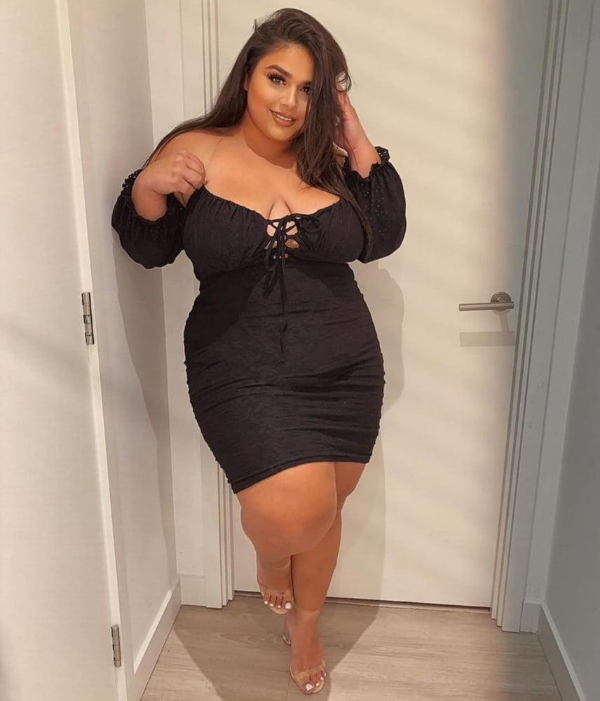 24P MILF Fuck Sluts