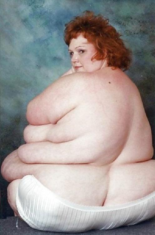 25P Ssbbw love to go hogging
