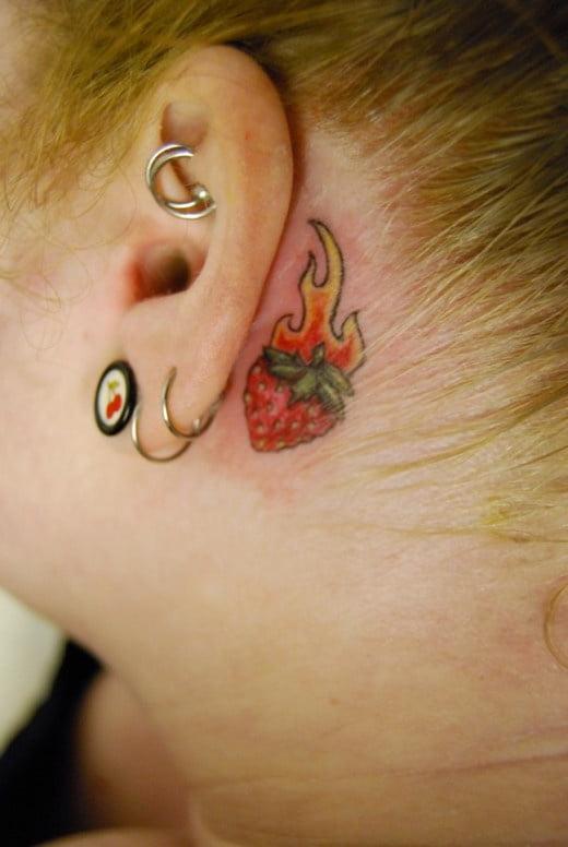 25P Behind the ear.