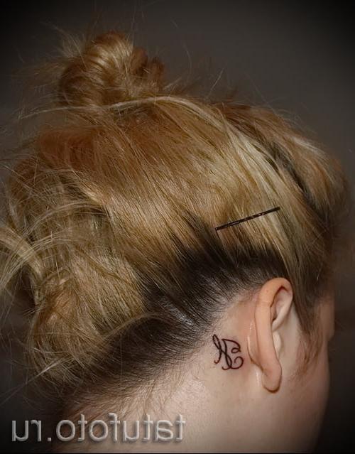 25P Behind the ear.