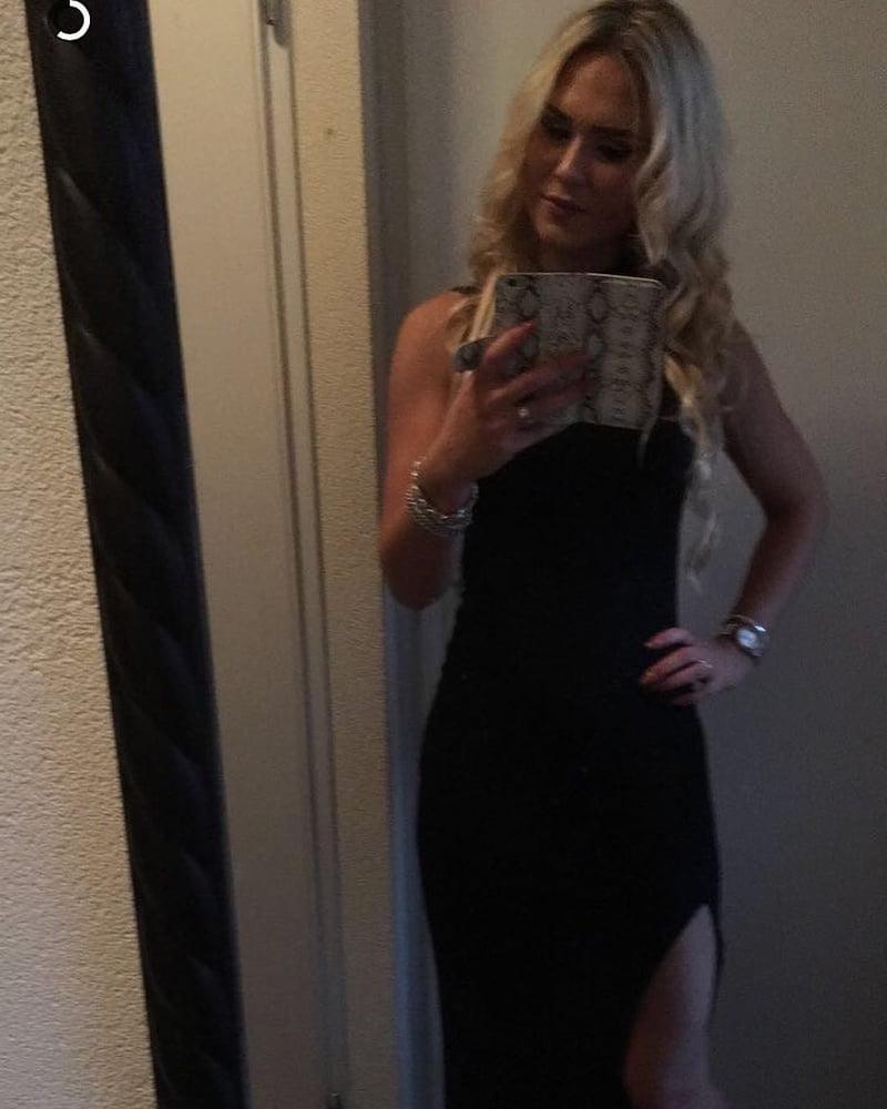 16P More from Blonde Dutch Store Model