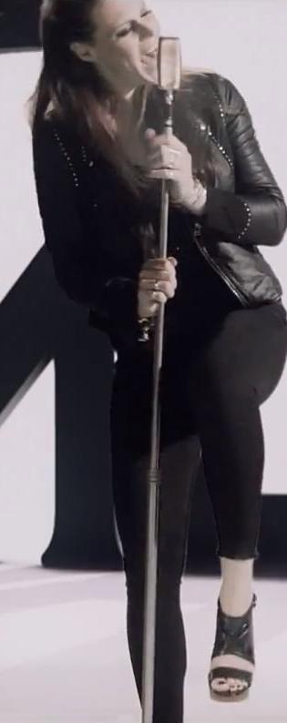 25P Floor Jansen - Dutch Metal Singer 3
