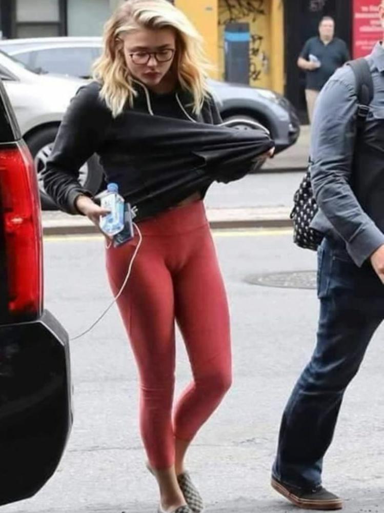 25P Cameltoe