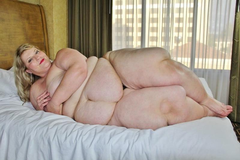 20P I love soft sexy bellies