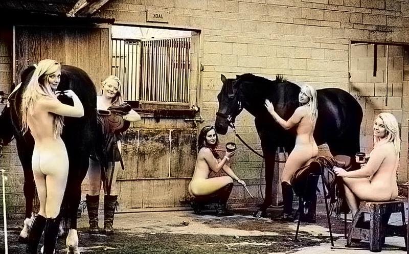24P Nottingham University Polo nude calendar