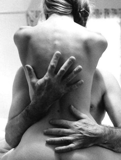 17P Lovers Embrace