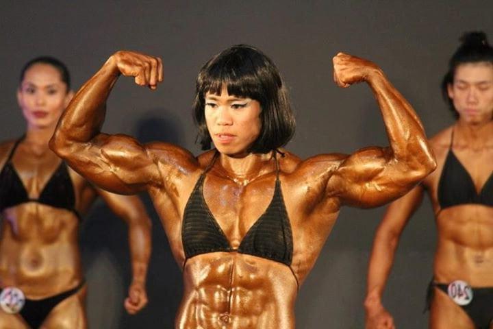 12P Female Bodybuilder - Jaranya Dungkam