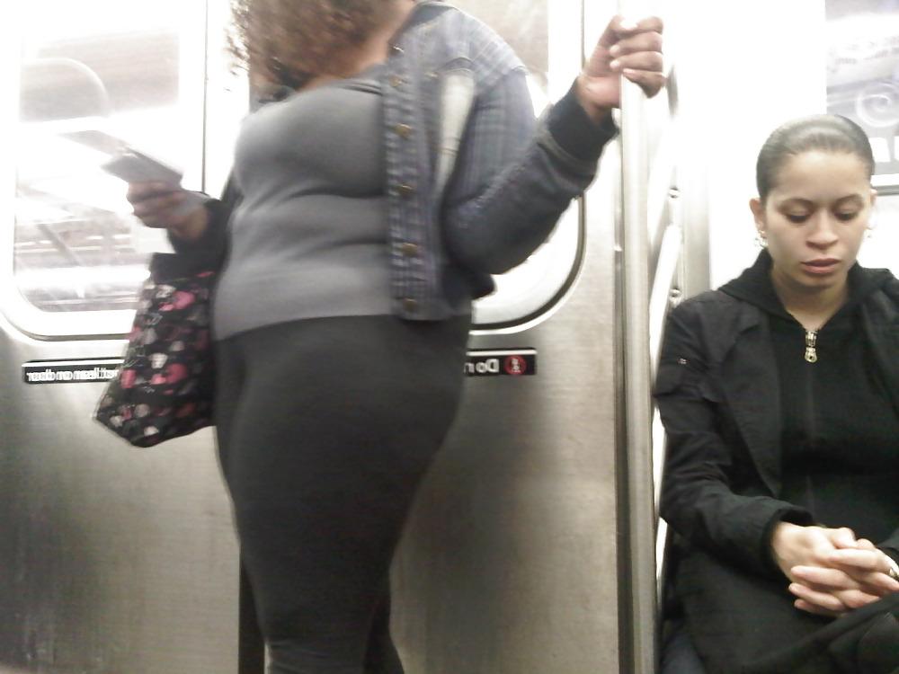 20P Candid females