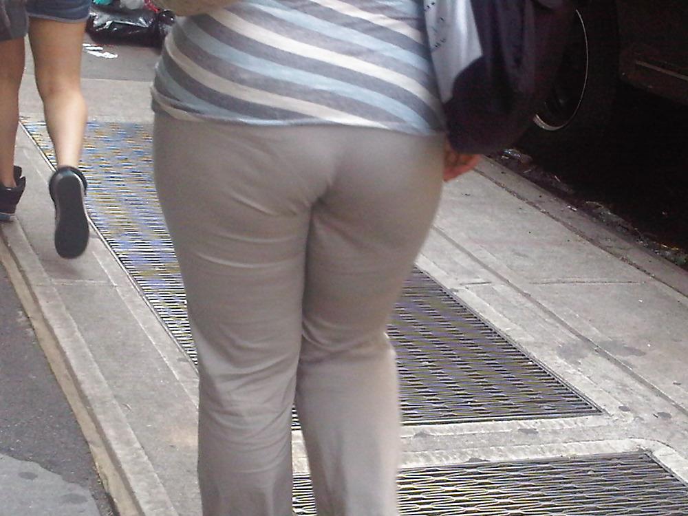 20P Candid females