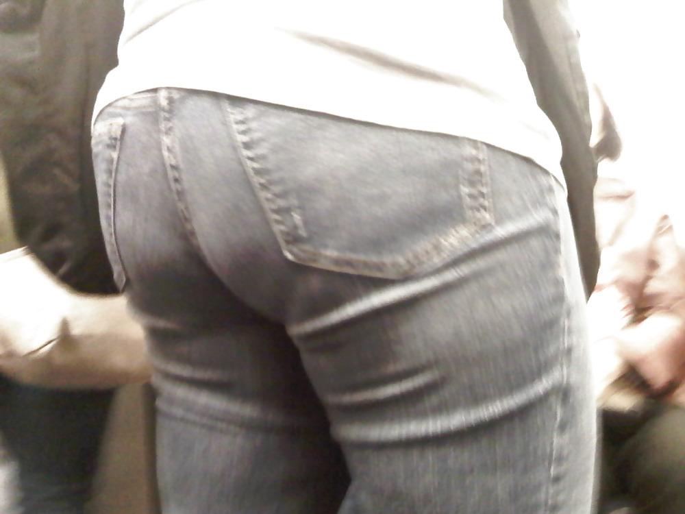 20P Candid females