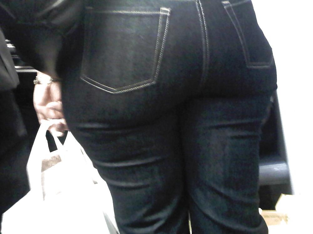 20P Candid females