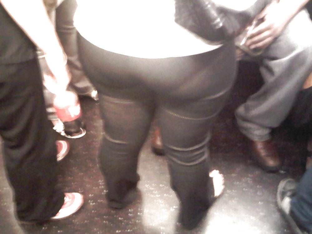 20P Candid females