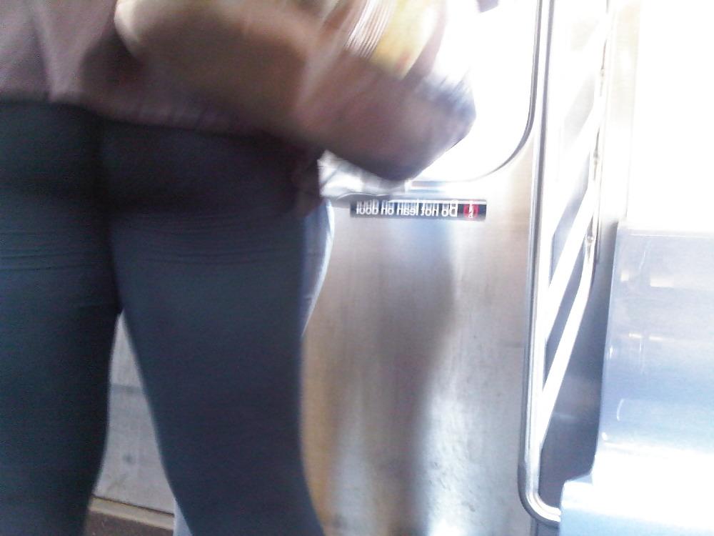 20P Candid females