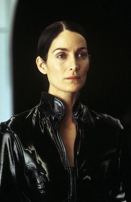 25P Carrie-Anne Moss Fit As Fuck Hot Look