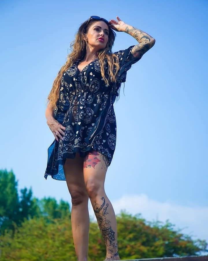 25P Sexy Dutch Daisy