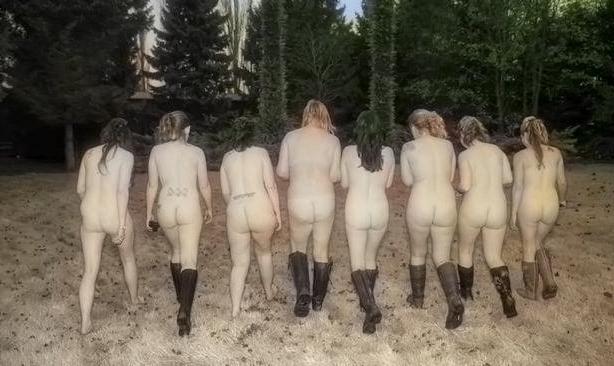 25P Country Girls 2016 calendar
