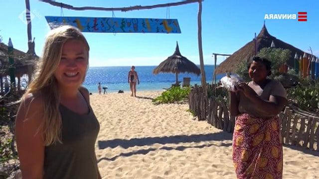 25P Geraldine Kemper - Dutch Presenter 5