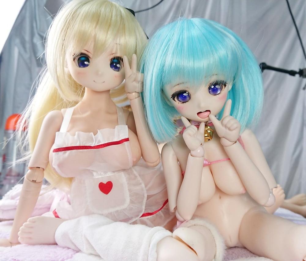 12P doll sex14