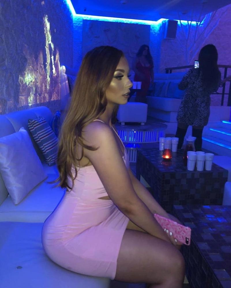 25P Stunning PAWG redhead slag Sophie