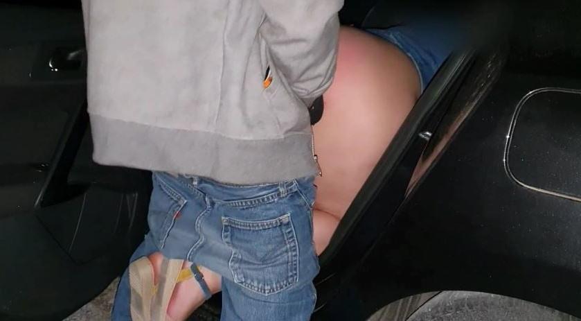 24P NellaMoglieTroia Fuck in a parck 1