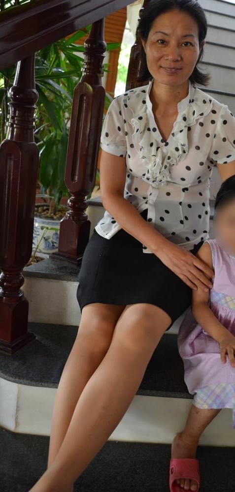 17P Pantyhosed Asian Granny to Fuck