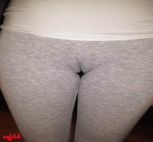 25P SHE LOVE ANAL