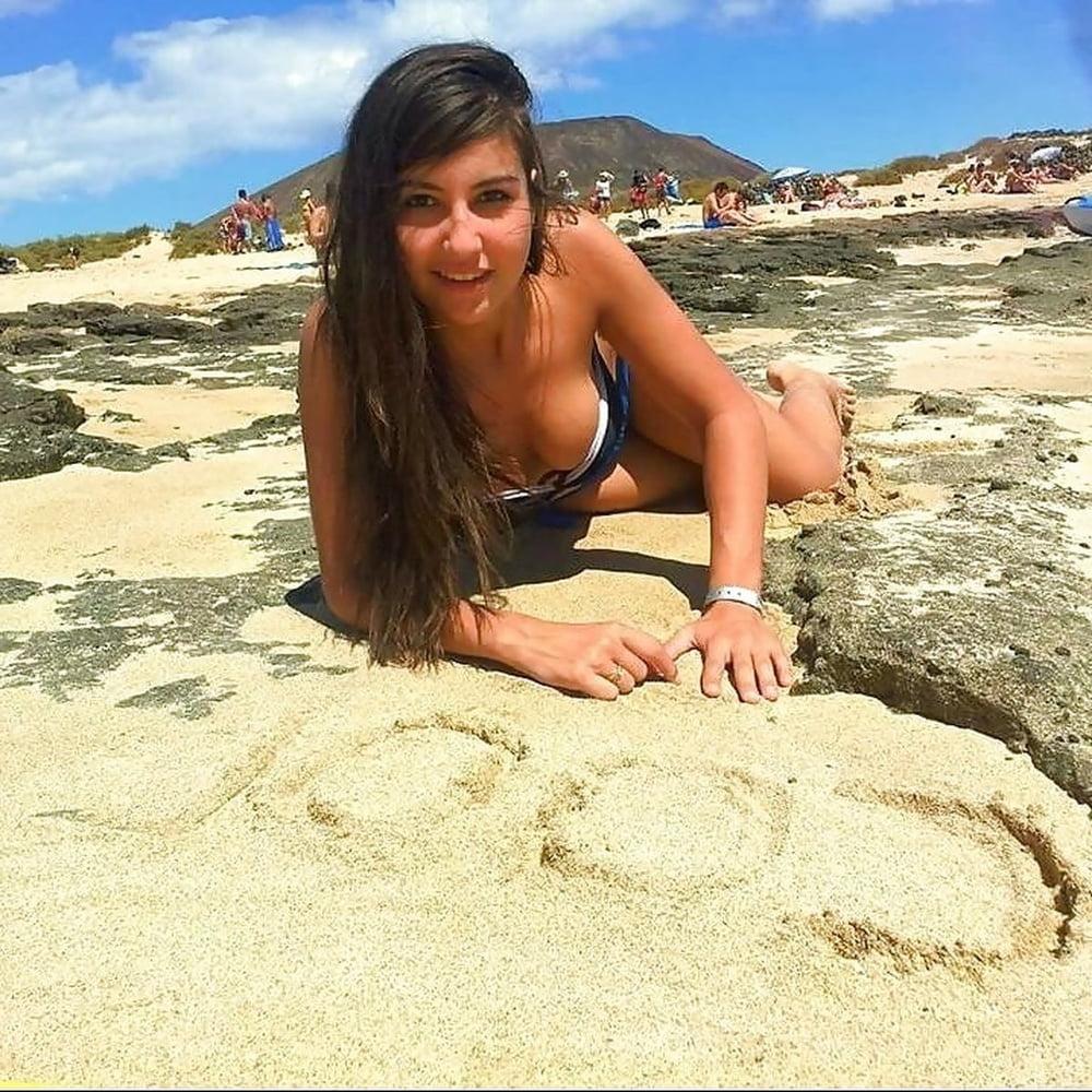 25P Amazing Amateur Latina Vacantion Homemade Fuck cockold