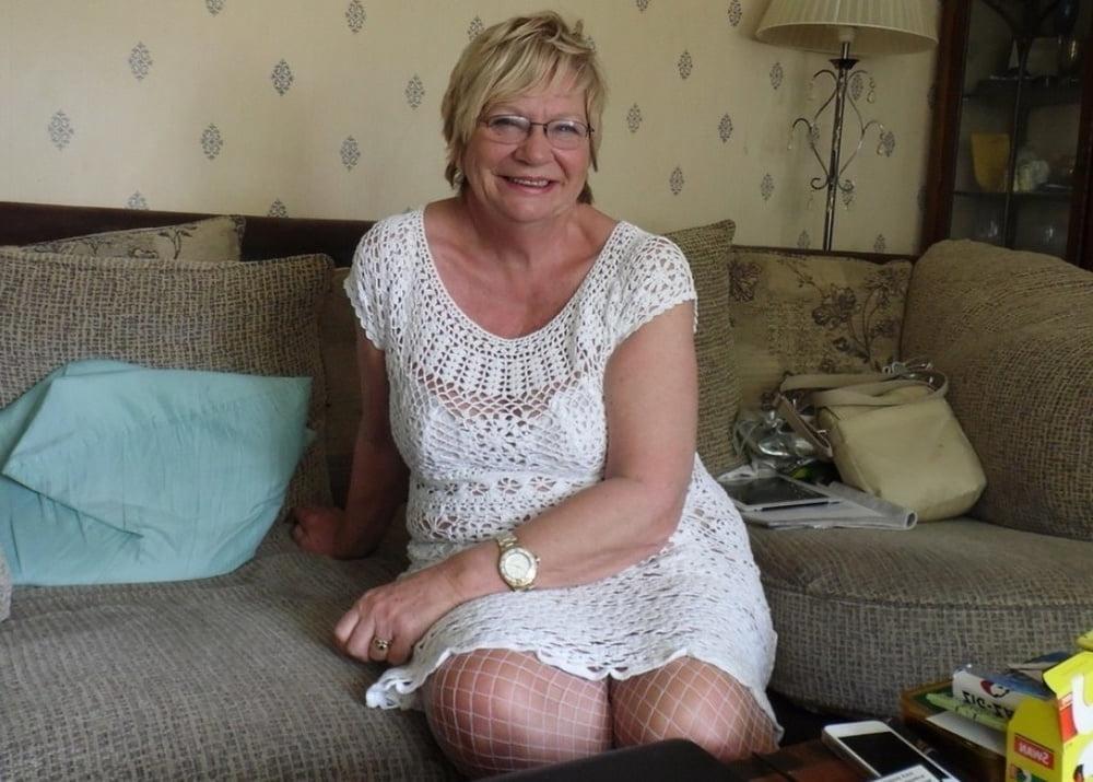 25P I LOVE MATURE WOMEN