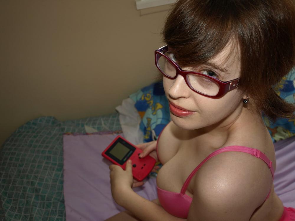 25P Canadian Girl