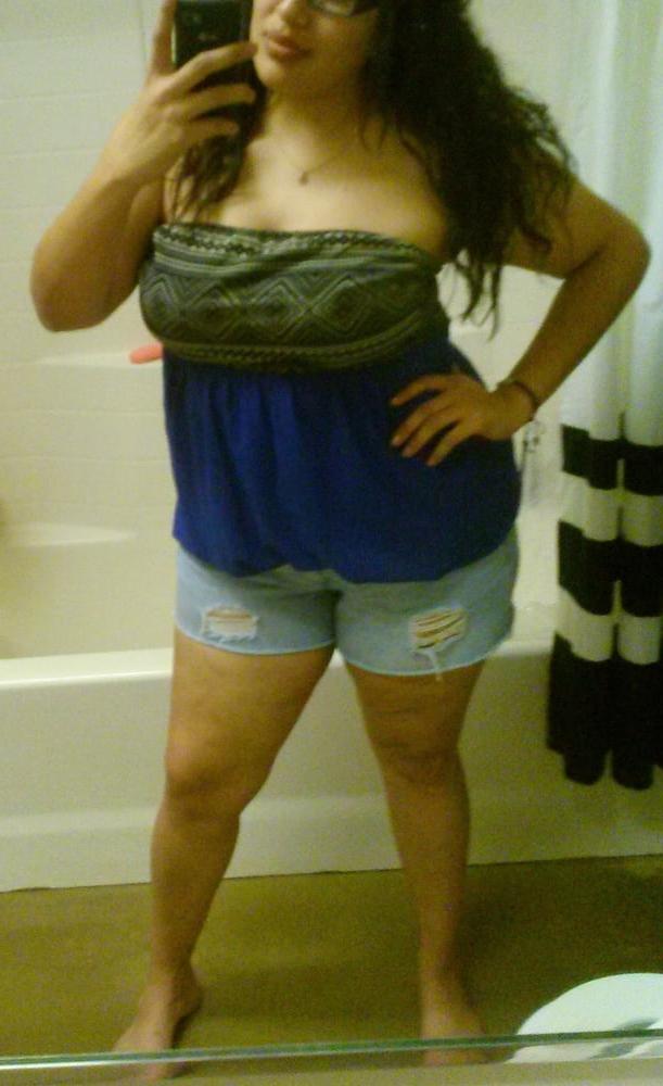 15P Thick fuck buddy latina