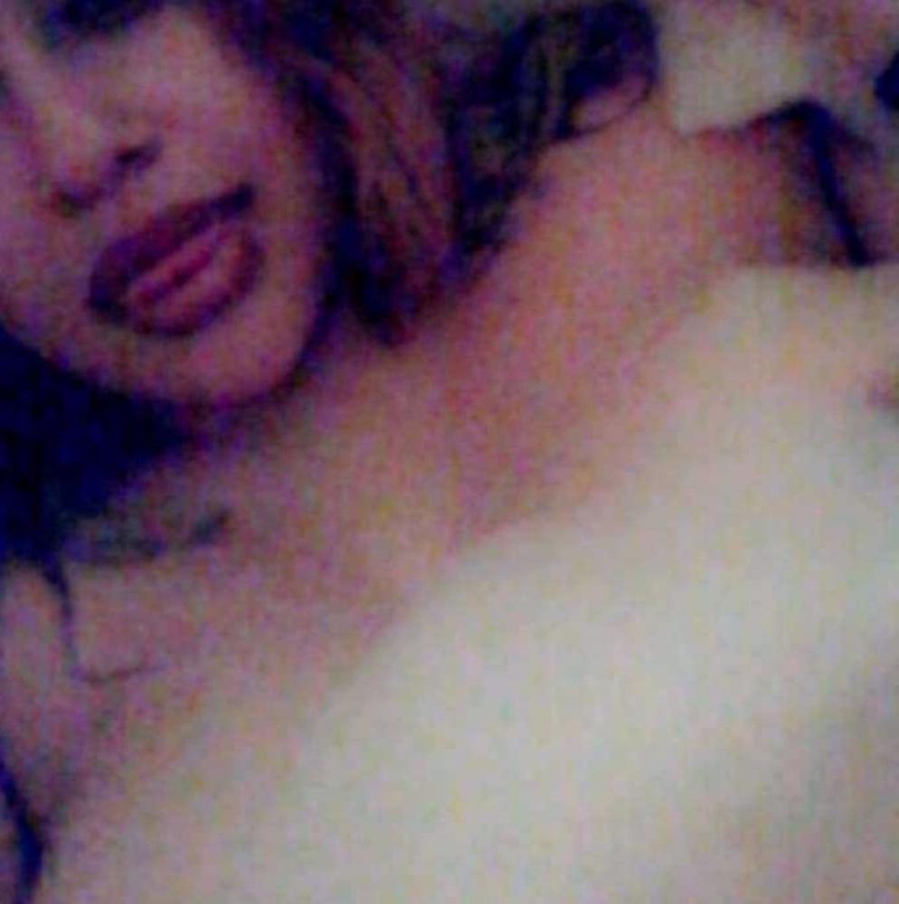 15P Thick fuck buddy latina