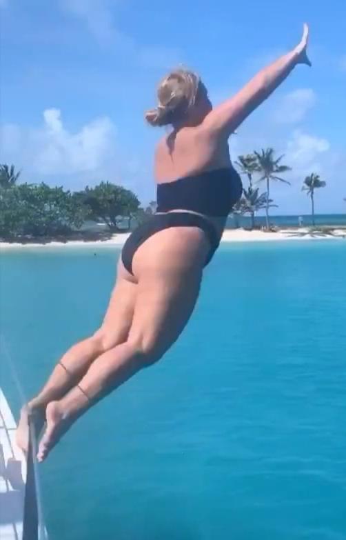 25P Fit Pawg Gallery 1