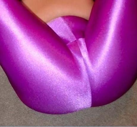 25P Leather cameltoe 10