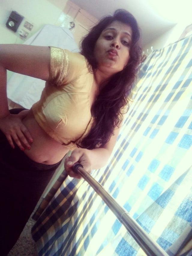 25P Coimbatore tamil doctor pavithra hot nude images collection