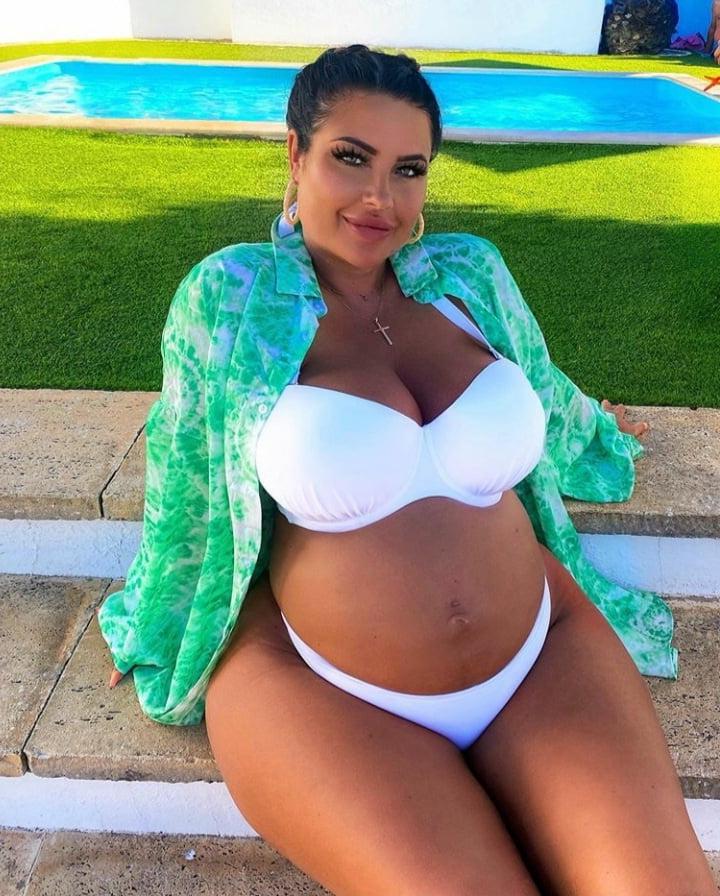 25P HannahB Pawg Galllery 5