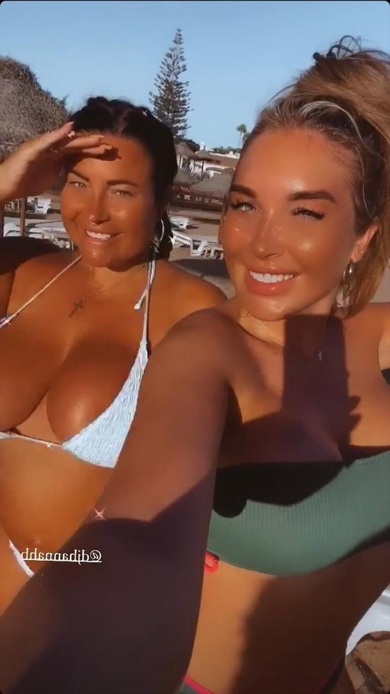 25P HannahB Pawg Galllery 5