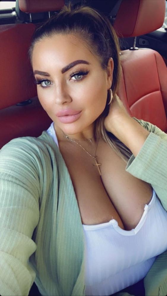 25P HannahB Pawg Galllery 2