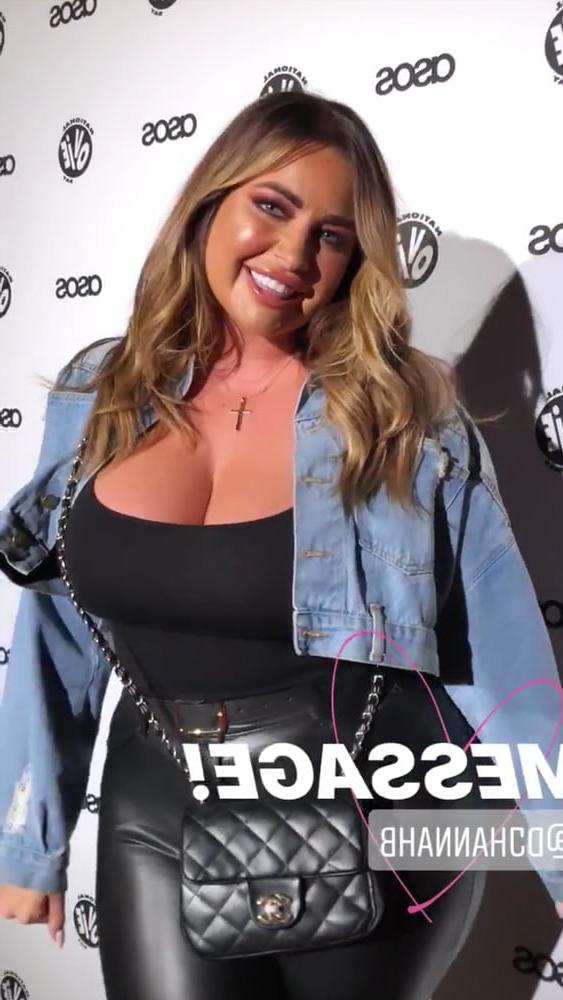 25P HannahB Pawg Galllery 3