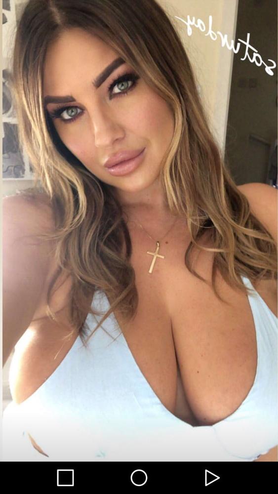 25P HannahB Pawg Galllery 3