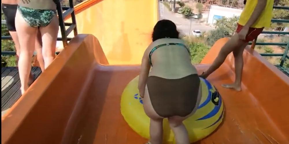25P Water park Asses