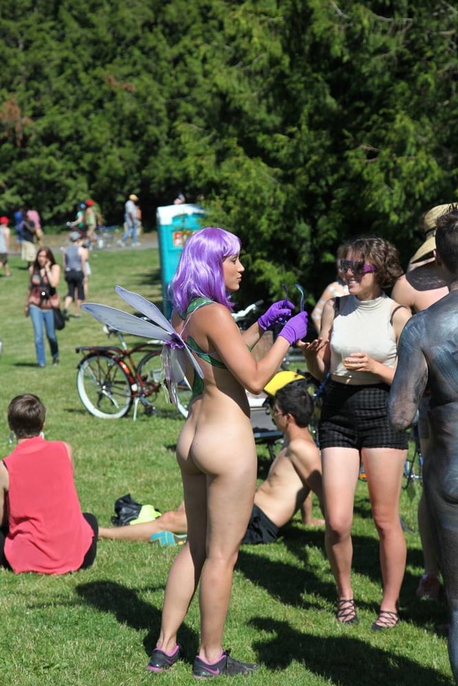 9P Public Park Nudity