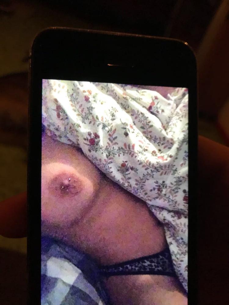 25P Horny Dutch Girl