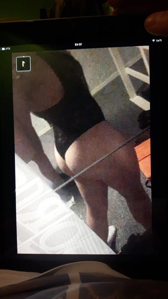 25P Horny Dutch Girl