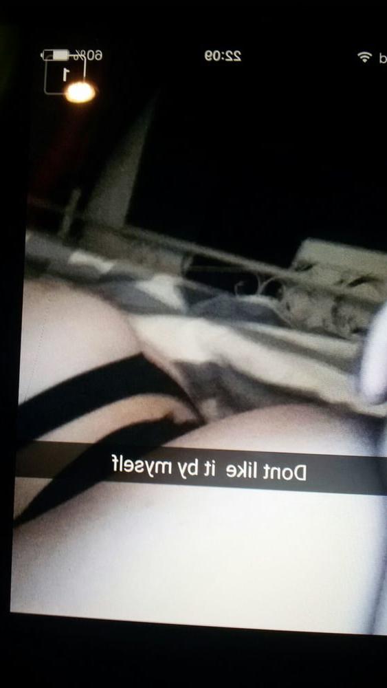 25P Horny Dutch Girl